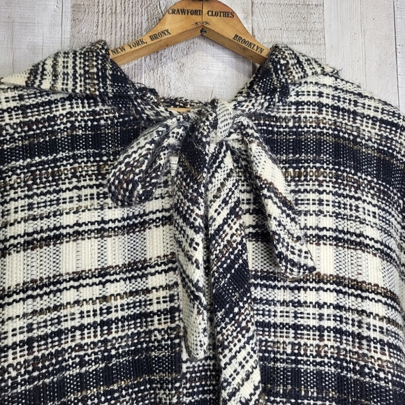 Arola Wool Black and White Plaid Cape/Poncho With Hood. Black & White - Picture 7 of 15